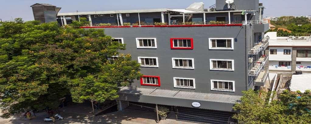 Oyo Townhouse 5 Jubilee Hills Hotell Hyderabad Eksteriør bilde
